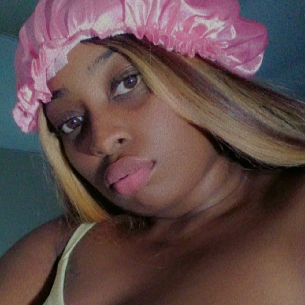 Meet your Posher, Bria